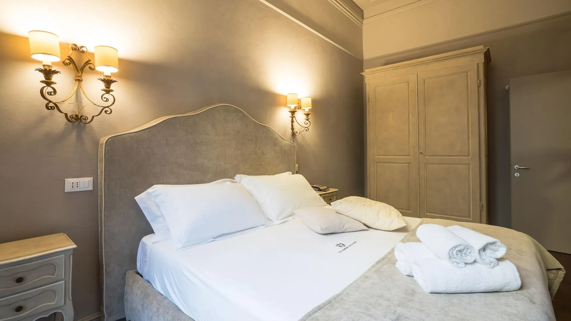 Le Camere Dei Conti - Guest House Florence Italy